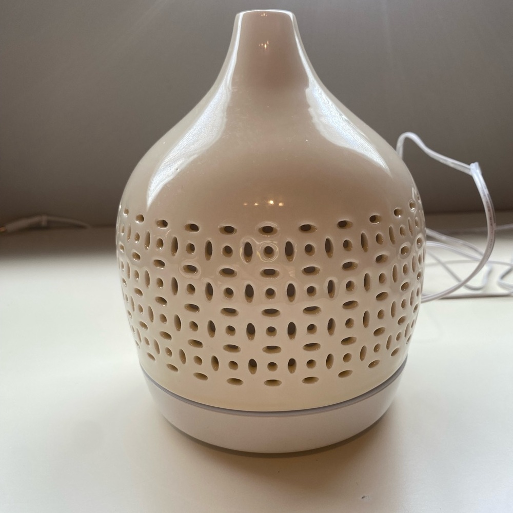 300ml Cutout Ceramic Color Changing Oil Diffuser White - Opalhouse™